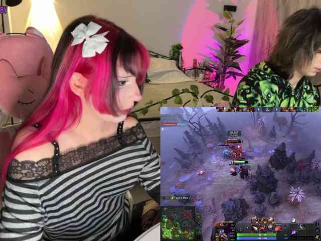h3ntai-baby webcam