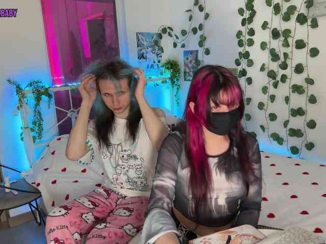 h3ntai-baby webcam