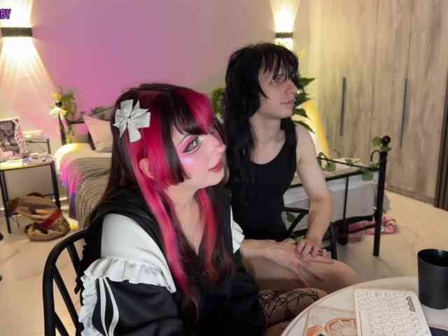 h3ntai-baby webcam