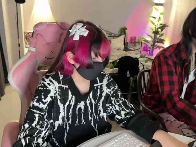 h3ntai-baby webcam