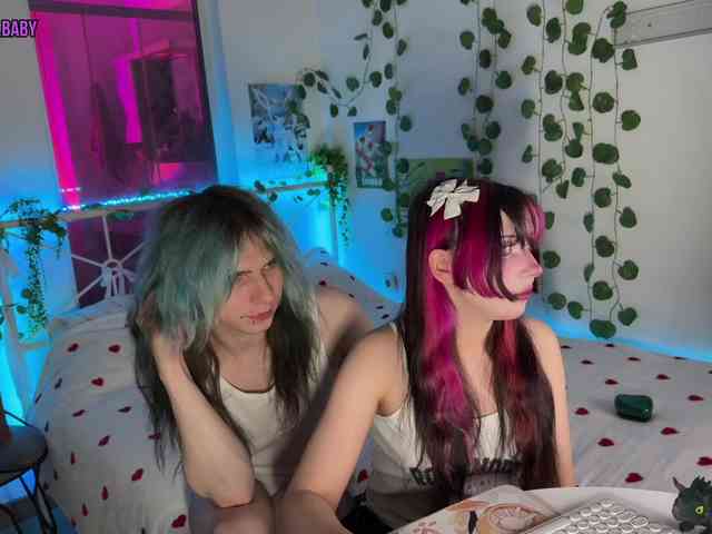 h3ntai-baby webcam
