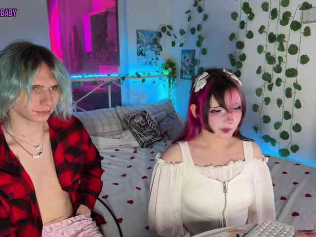 h3ntai-baby webcam