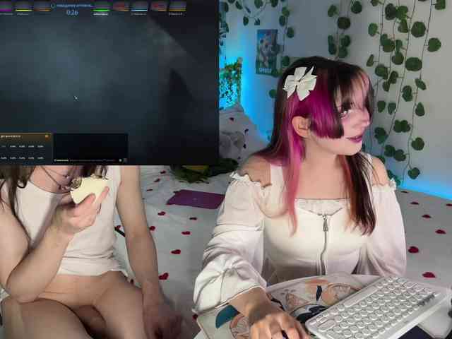 h3ntai-baby webcam