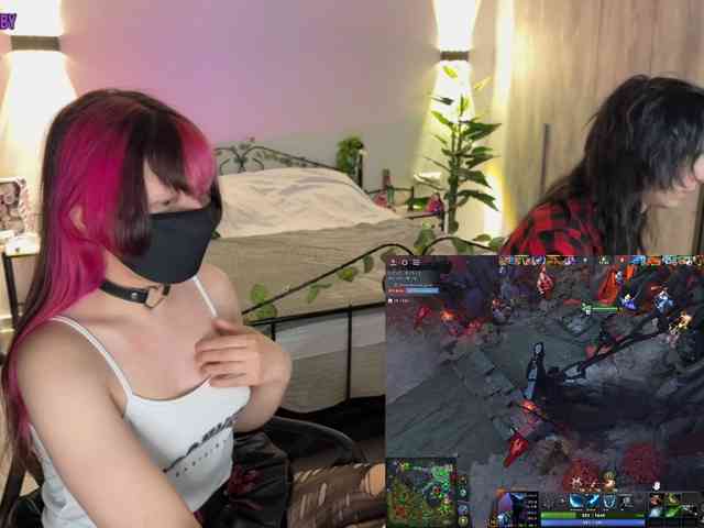 h3ntai-baby webcam