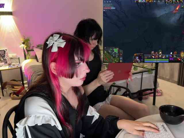 h3ntai-baby webcam