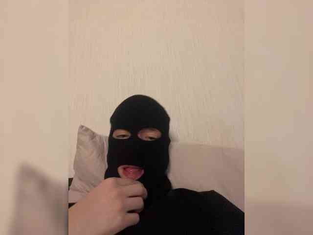 xxxxx7777x webcam