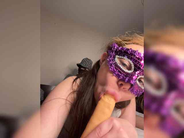 xxxxx7777x webcam