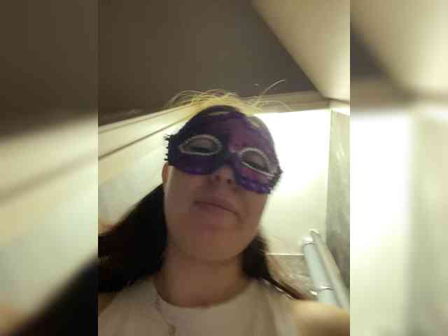 xxxxx7777x webcam