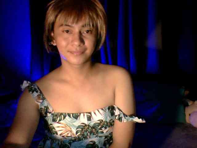 sweetinocent69xxx Sex Cam Show