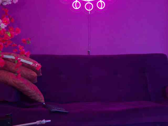 Daliana-Gounbolt Sex Cam Show