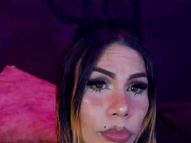 Daliana-Gounbolt Sex Cam Show