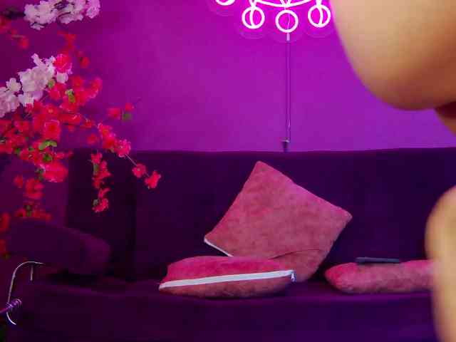 Daliana-Gounbolt Sex Cam Show