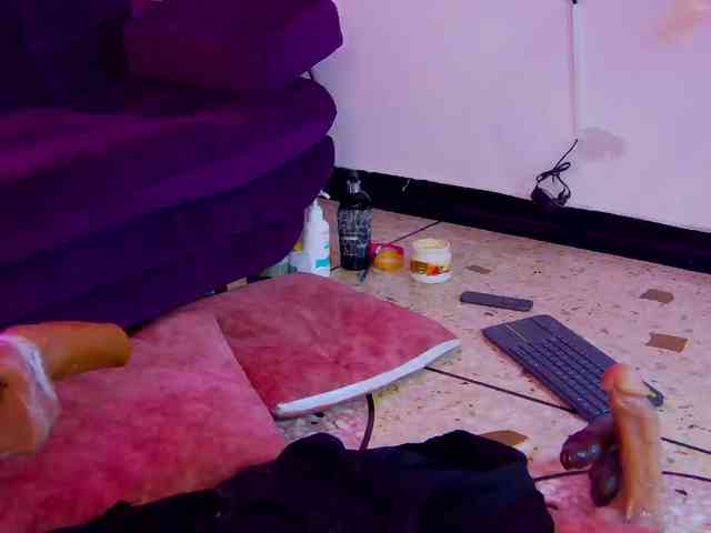 Daliana-Gounbolt Sex Cam Show