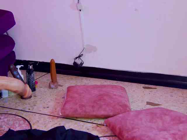 Daliana-Gounbolt Sex Cam Show