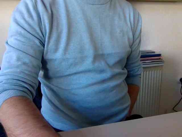 fikoivos Live Webcam on BongaCams