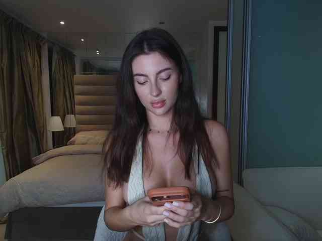 BonnyeBlack webcam