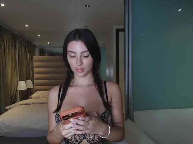 BonnyeBlack webcam