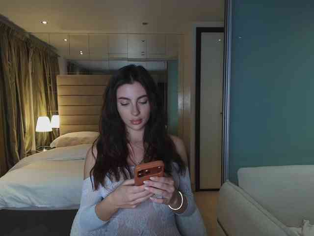 BonnyeBlack webcam