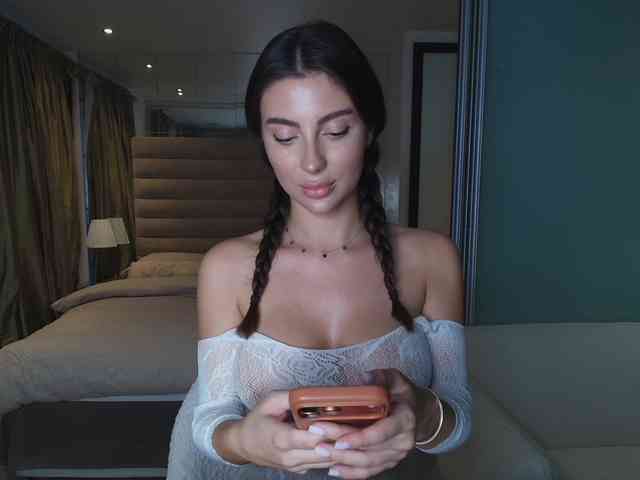 BonnyeBlack webcam
