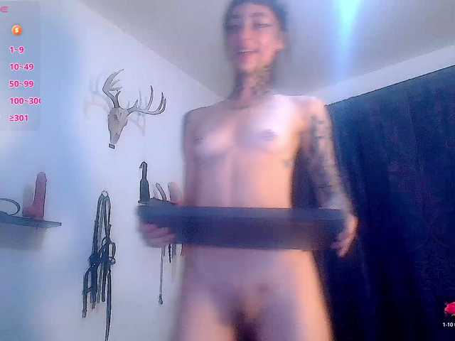 DakariaHills live cam on BongaCams