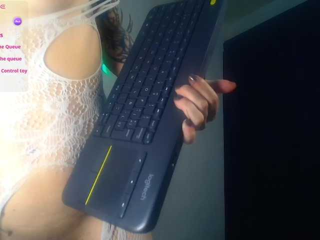 DakariaHills live cam on BongaCams