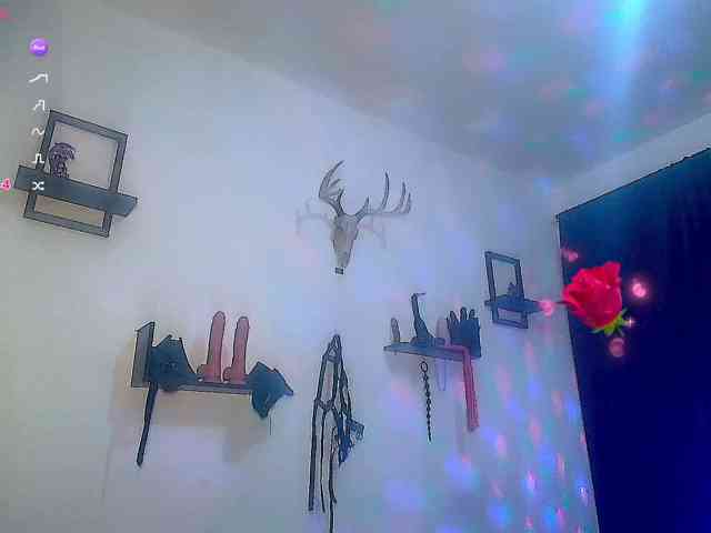 dakariahills's live room