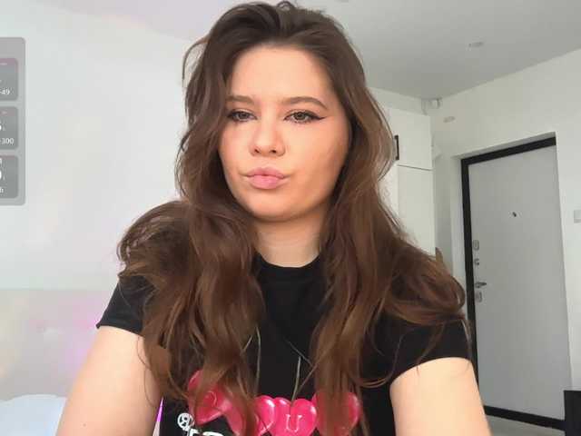 Chiculya's BongaCams show and profile