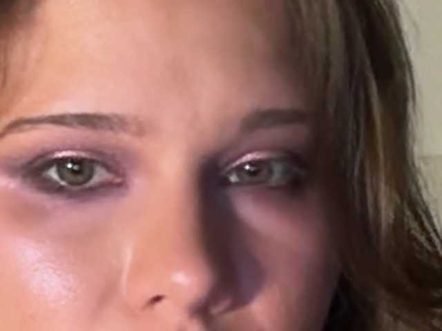 Chiculya live cam on BongaCams