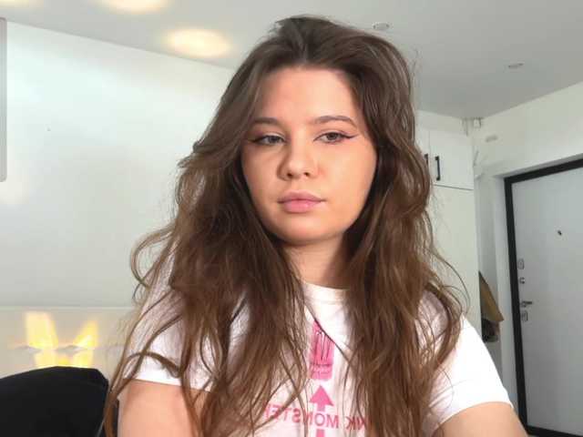 Chiculya's BongaCams show and profile