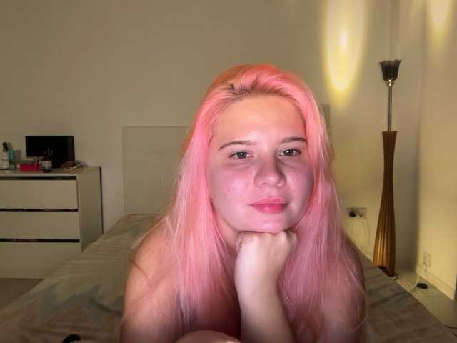 Chiculya live cam on BongaCams