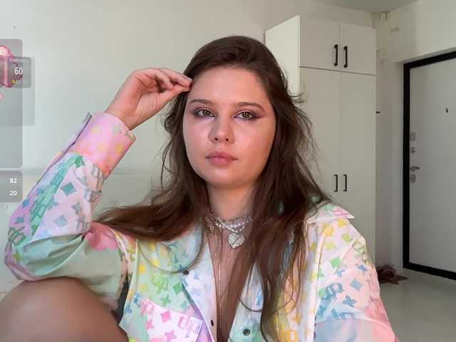 Chiculya live cam on BongaCams