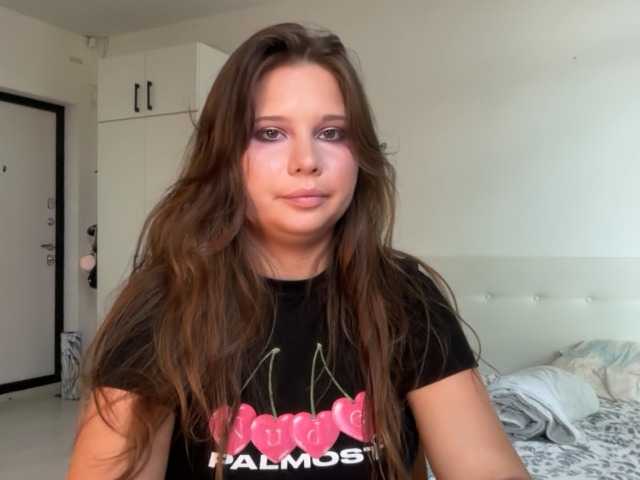 Chiculya live cam on BongaCams