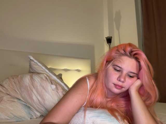 Chiculya live cam on BongaCams