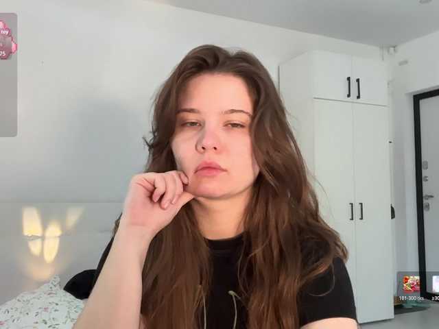 Chiculya live cam on BongaCams