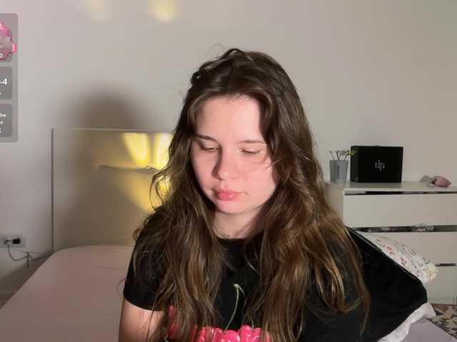 Chiculya live cam on BongaCams