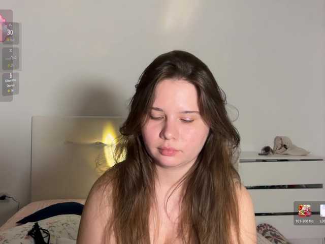 Chiculya live cam on BongaCams