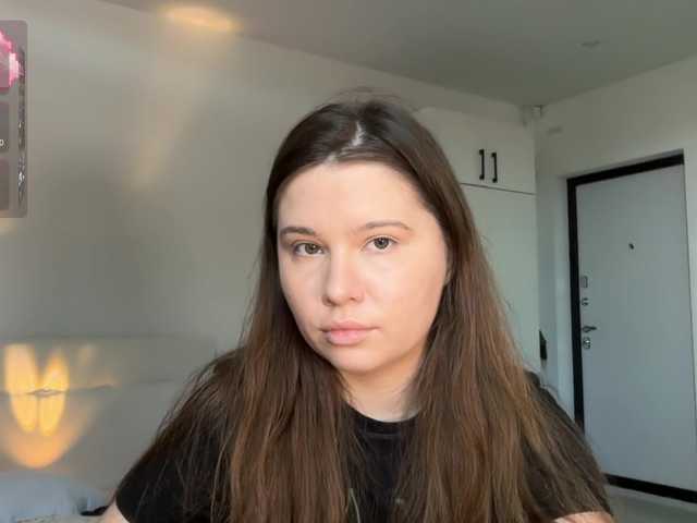 Chiculya live cam on BongaCams