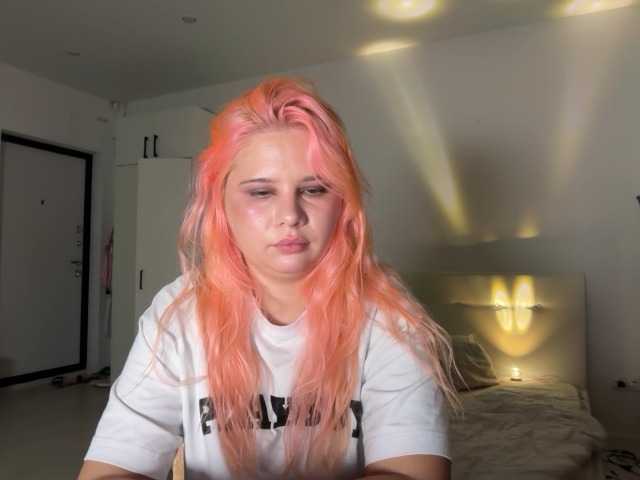 Chiculya live cam on BongaCams