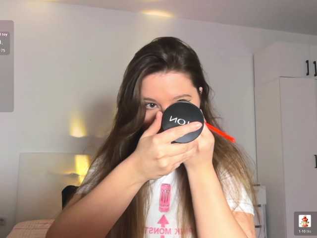 Chiculya's BongaCams show and profile