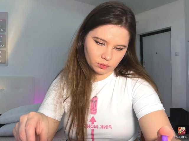 Chiculya's BongaCams show and profile