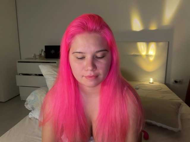 Chiculya live cam on BongaCams