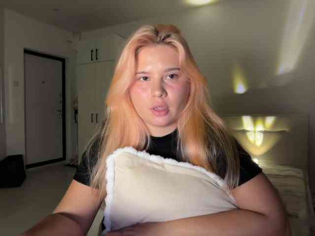 SukaPisya webcam