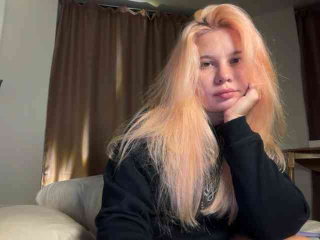 SukaPisya webcam
