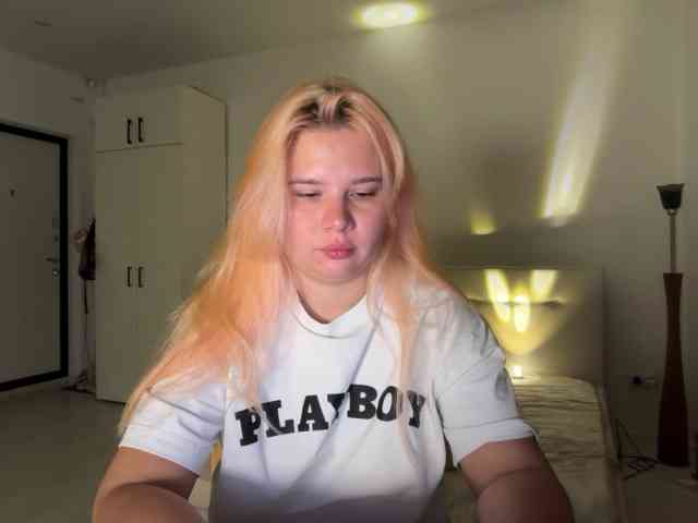 SukaPisya webcam