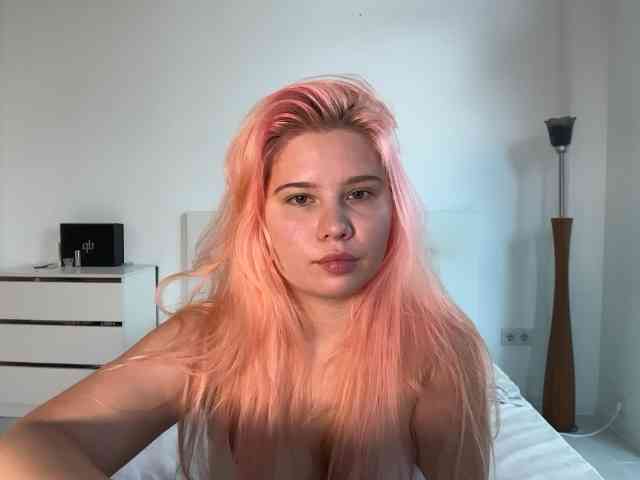 SukaPisya webcam