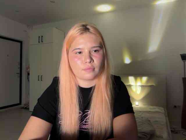 SukaPisya webcam