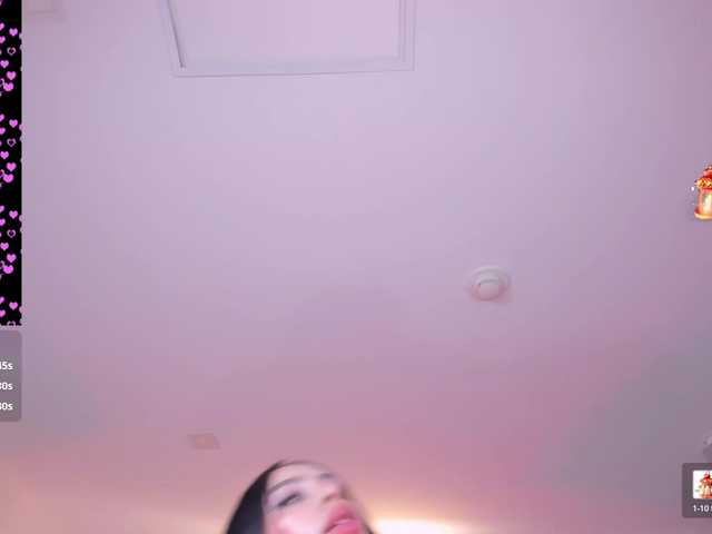 LeahLombardi live cam on BongaCams