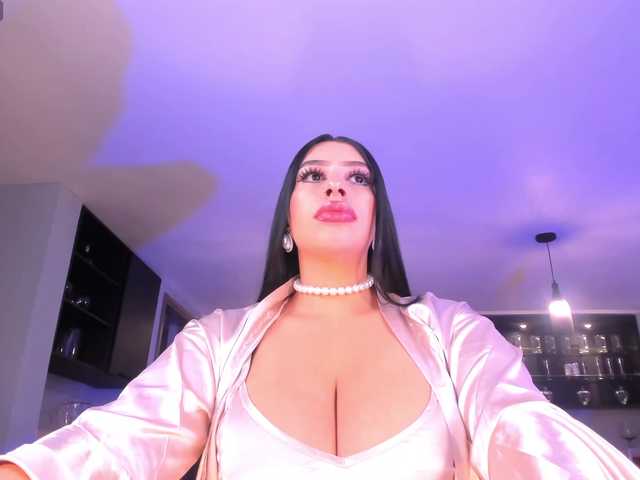 leahlombardi cam belle