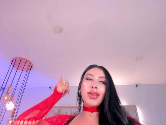 LeahLombardi live cam on BongaCams