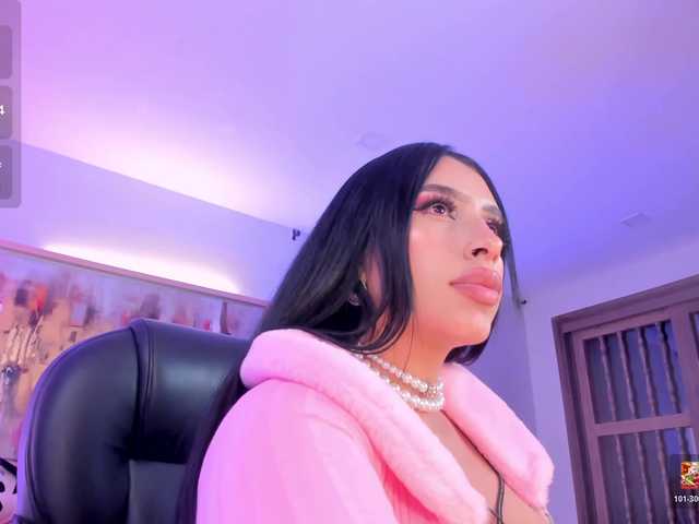 LeahLombardi live cam on BongaCams